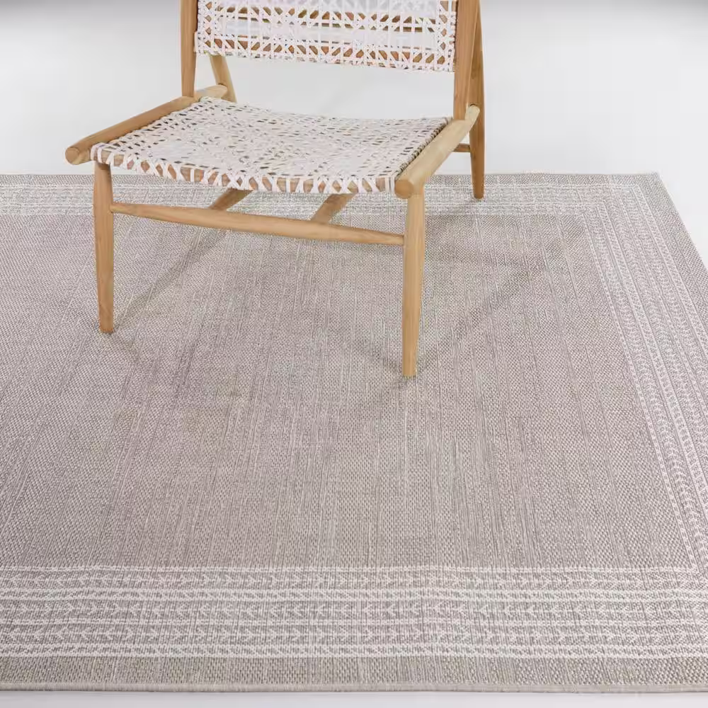 BALTA Leonard Beige 7 ft. 10 in. x 10 ft. Border Indoor/Outdoor Area Rug